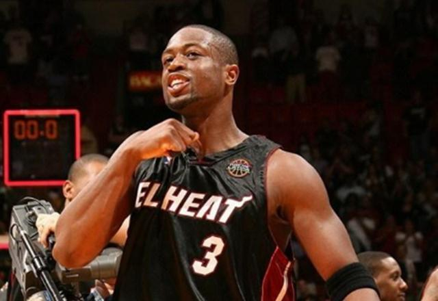 斯洛特：我告诉球员，绝对不能给姆巴佩和维尼修斯任何空间（斯洛特：已叮嘱球员，绝不让姆巴佩和维尼修斯获得任何空间）