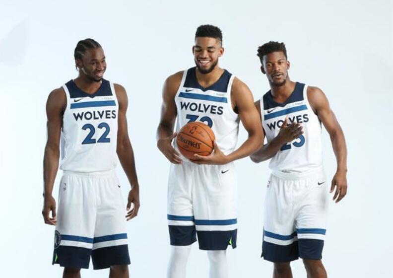 青训小将首秀即破门（青训新星处子战破门）