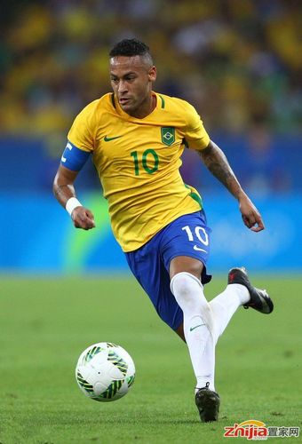 先发出场的表现堪称灾难，湖人接下来还是别搞这种骚操作了？（首发表现堪称灾难，湖人是否该叫停这种操作？）