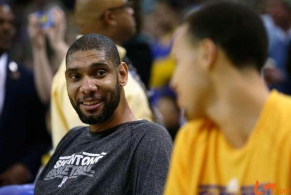 绝对压制！曼城主场8杀樱桃军 数据示纪录延续（主场无解！曼城对樱桃军豪取八连胜，纪录延续）