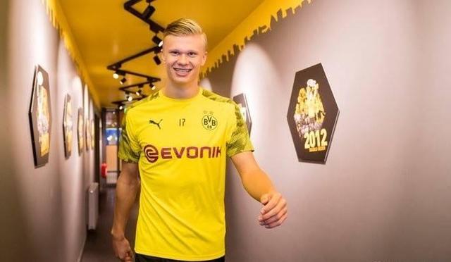 国际足联收到2031年和2035年女足世界杯申办文件，美墨英在列（国际足联已收2031与2035年女足世界杯申办材料，美、墨、英等国参与竞标）