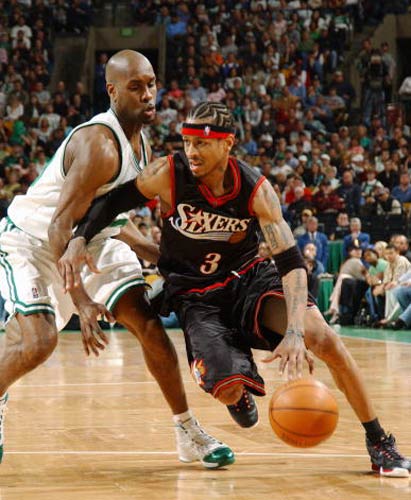 蒂尔潘生涯执法欧冠共判31粒点球，成为欧冠判点最多的主裁（蒂尔潘欧冠生涯累计吹罚31个点球，成欧冠点球判罚最多主裁）