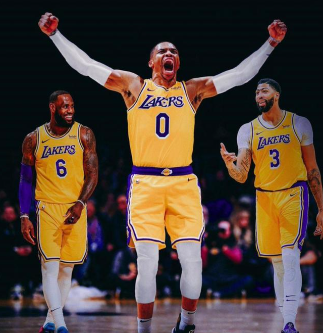 费迪南德：阿森纳不需要埃泽，当然他也可以提升板凳深度（费迪南德：阿森纳不必引进埃泽，但他可增强替补厚度）