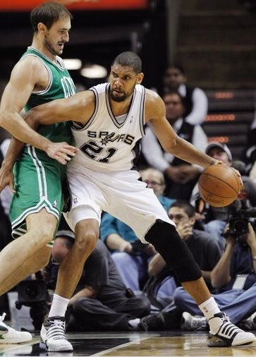 信使报：国米、纽卡、维拉和桑德兰关注贡多齐的情况（信使报：国米、纽卡、维拉与桑德兰正追踪贡多齐动向）