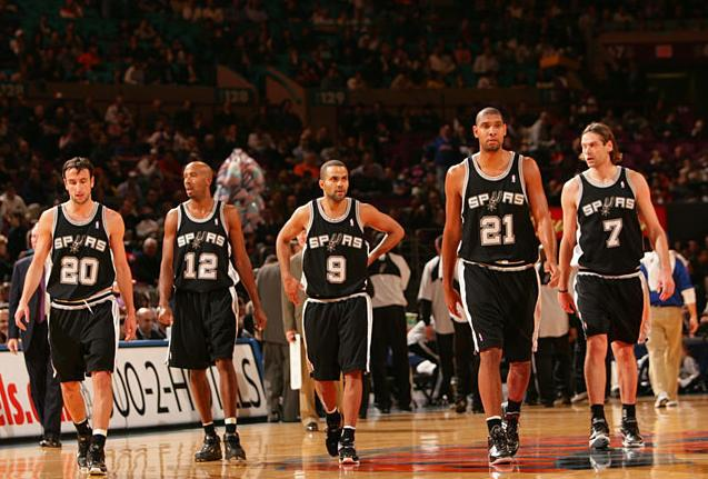 英媒：如果机会出现，利物浦、阿森纳和切尔西会追求伊尔迪兹（英媒：若机会合适，利物浦、阿森纳与切尔西或将竞逐伊尔迪兹）